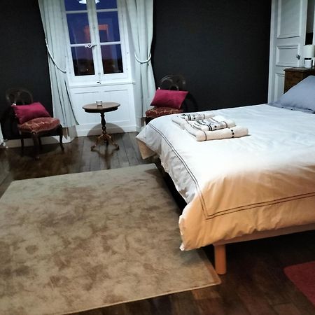 찬토네이 Chateau Le Puybelliard B&B 외부 사진