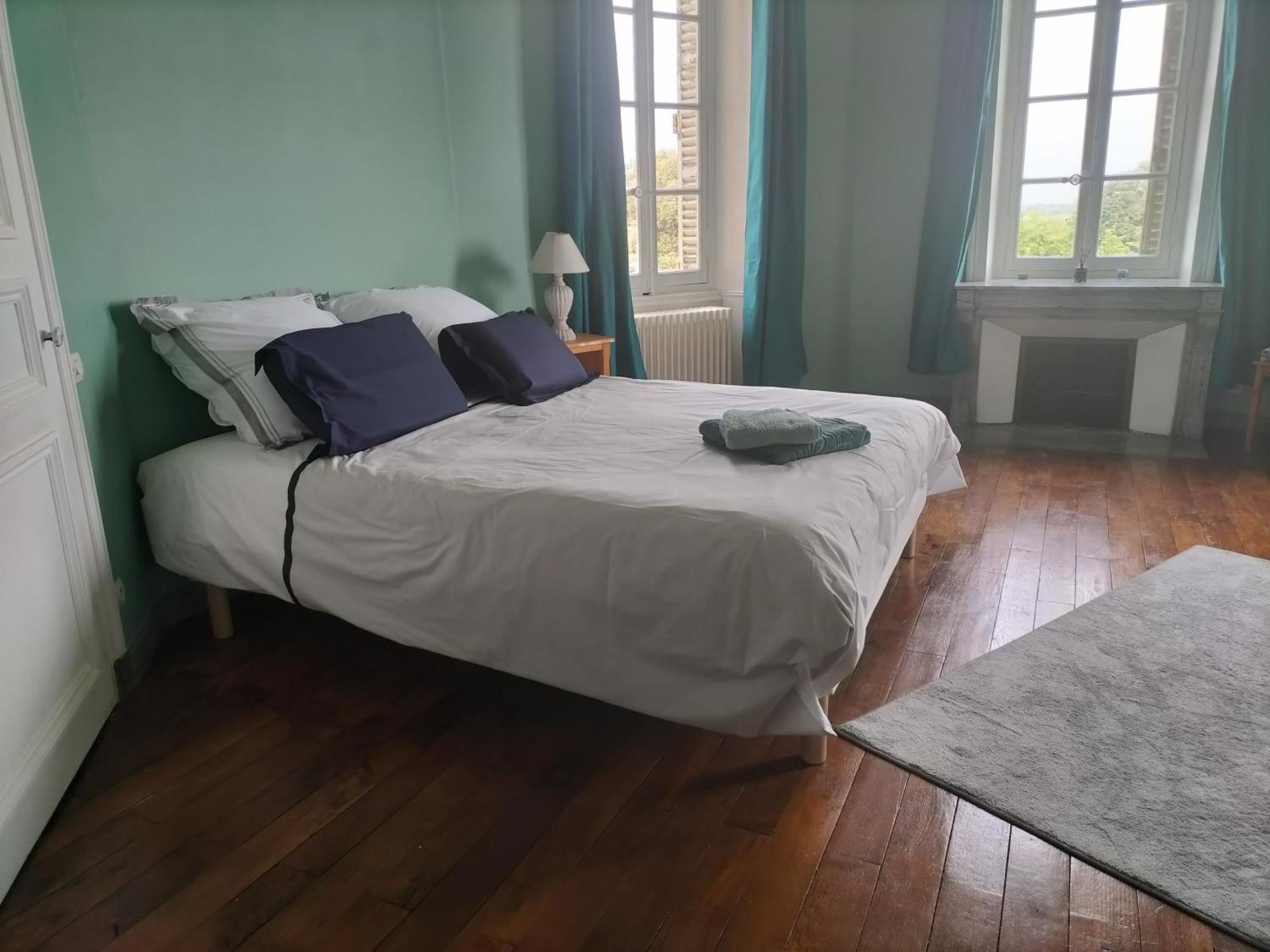 찬토네이 Chateau Le Puybelliard B&B 외부 사진
